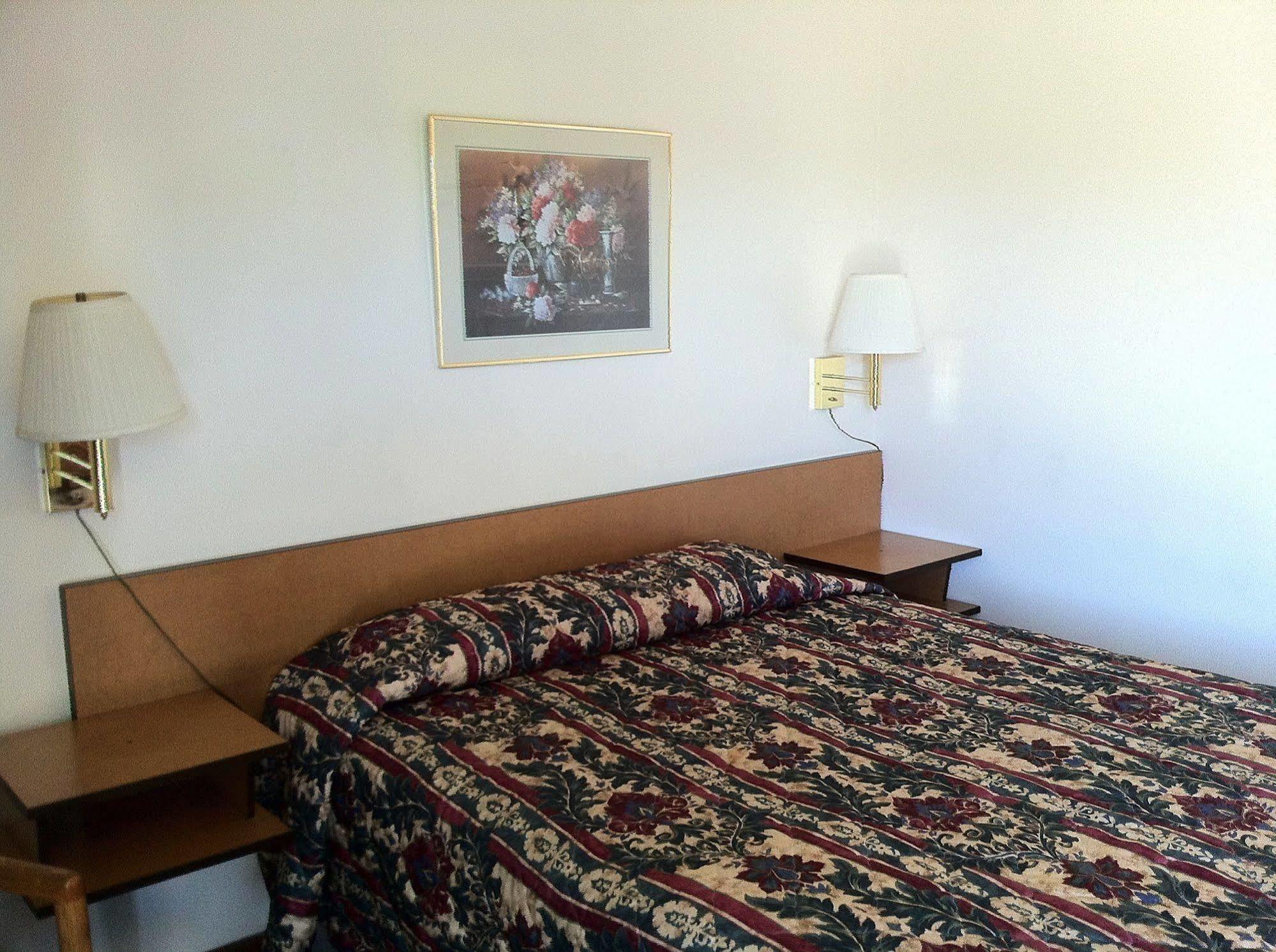 Greenway Motel Редмънд Стая снимка
